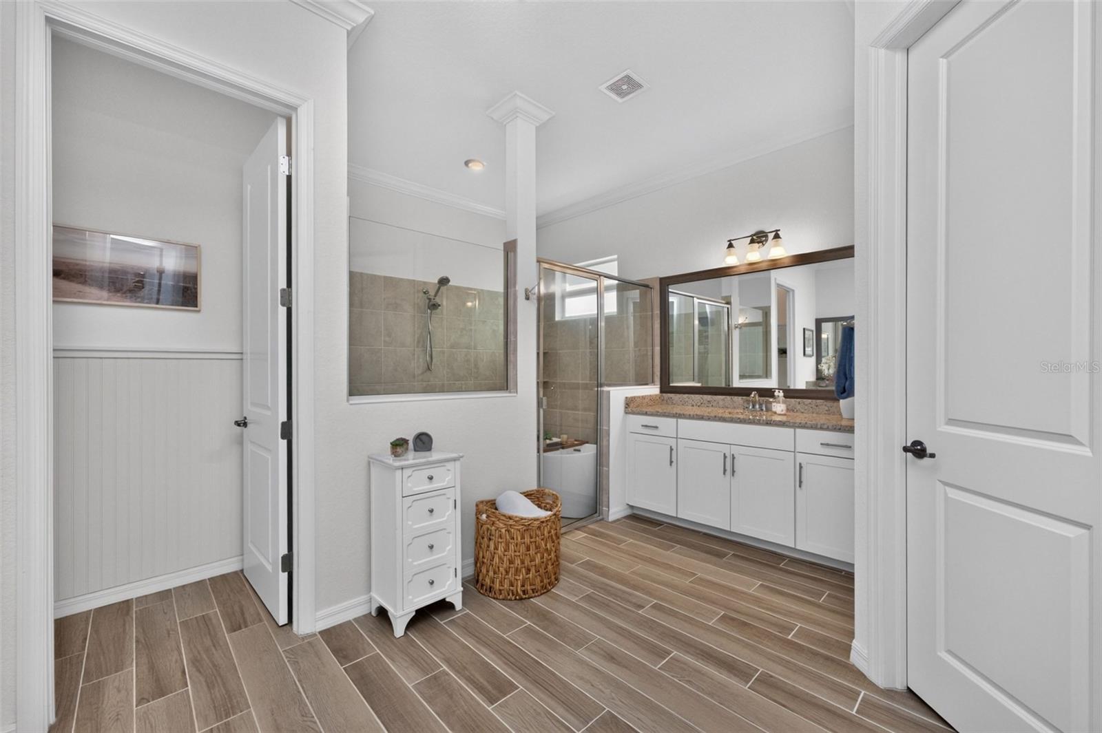 25043 GOLDEN FERN DR