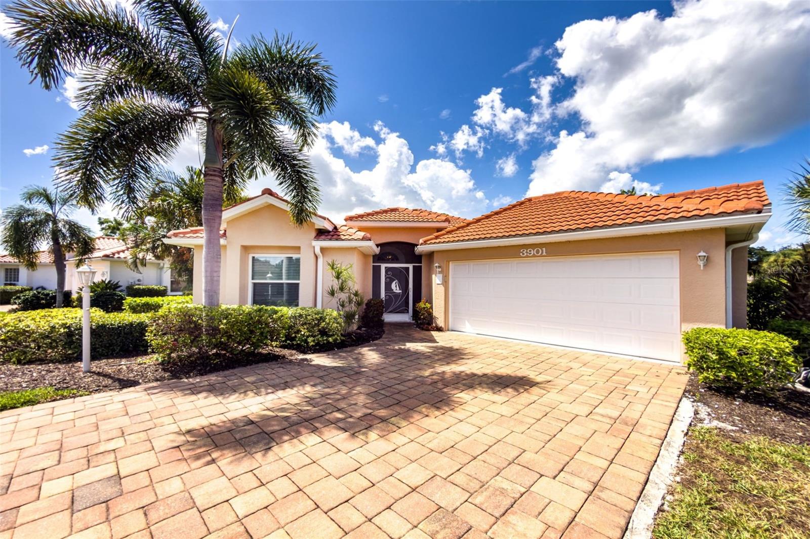 3901 CAPE COLE BLVD
