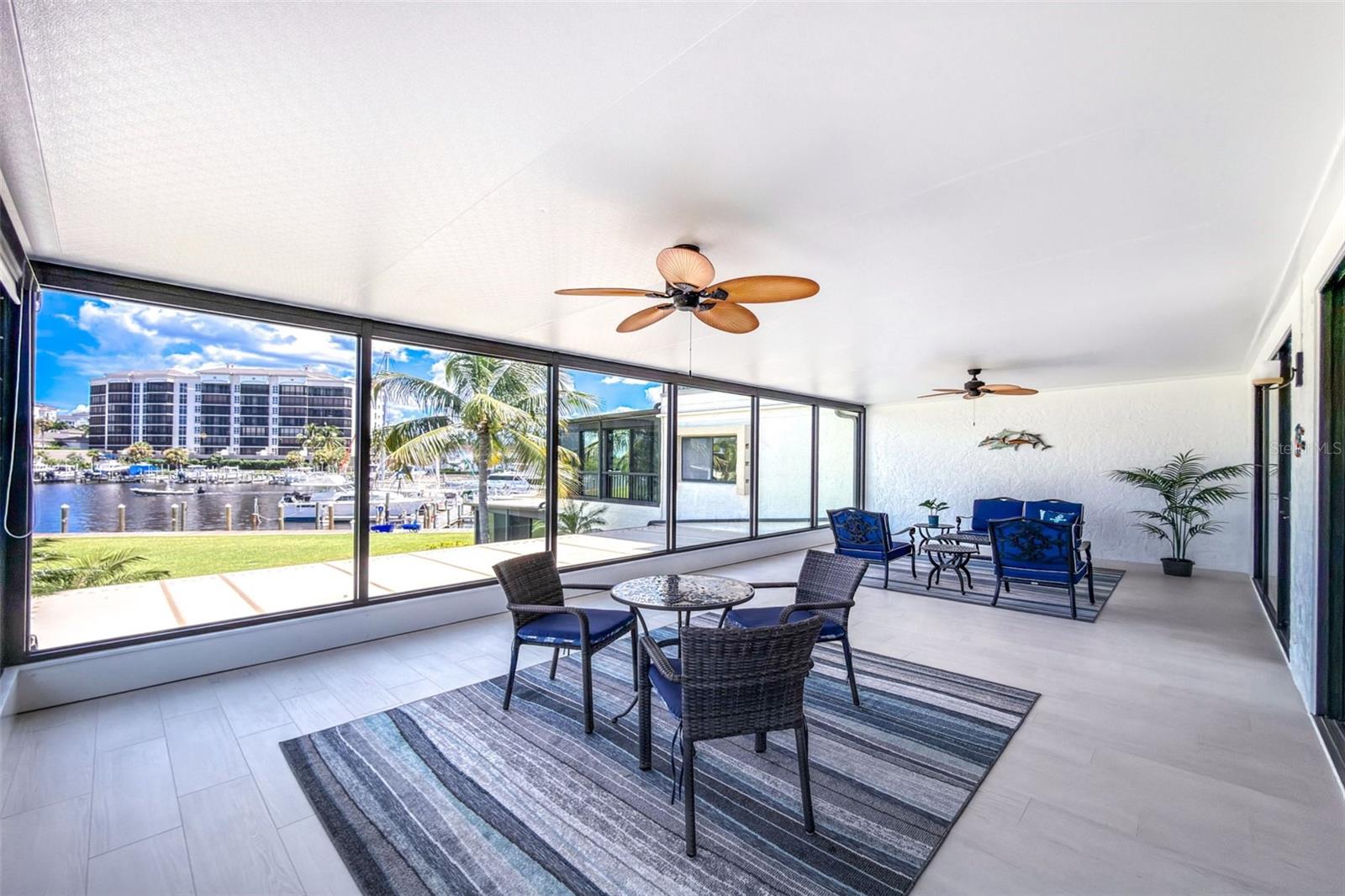 3250 SOUTHSHORE DR #55B