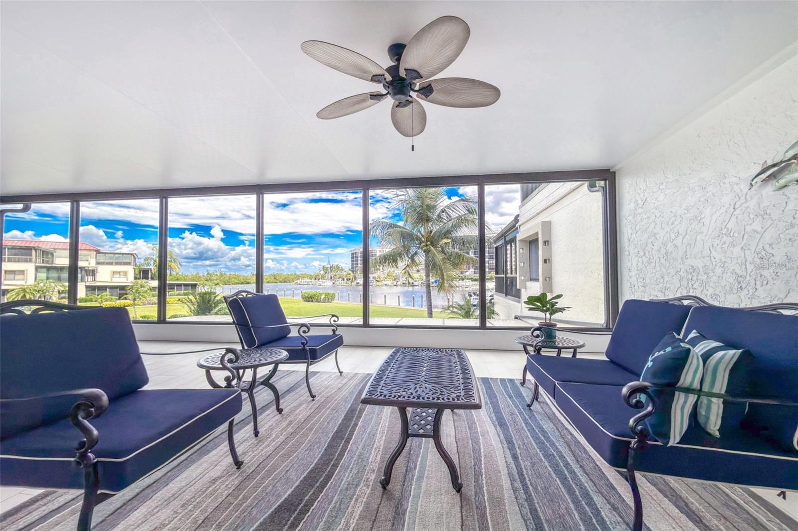 3250 SOUTHSHORE DR #55B
