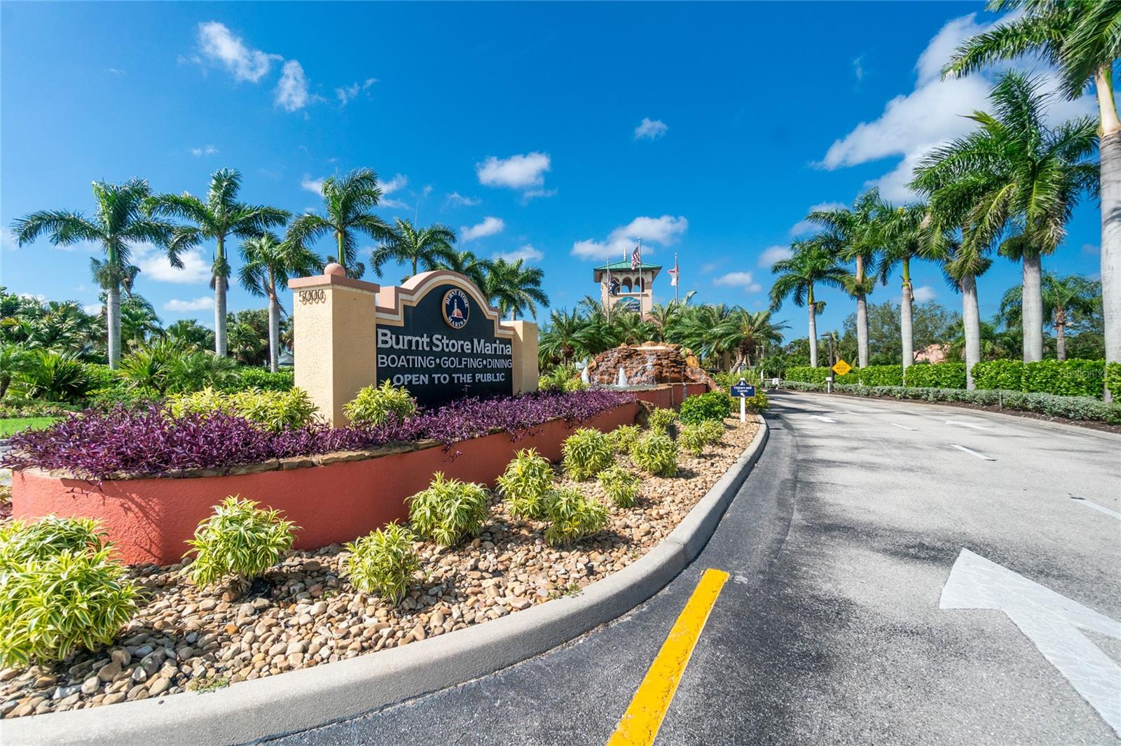 3250 SOUTHSHORE DR #55B
