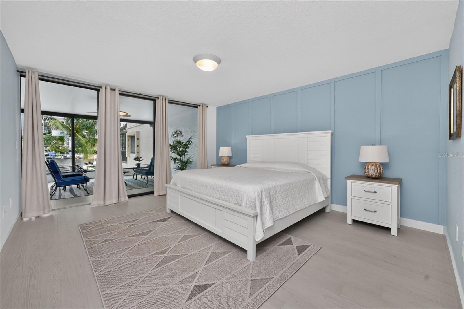 3250 SOUTHSHORE DR #55B