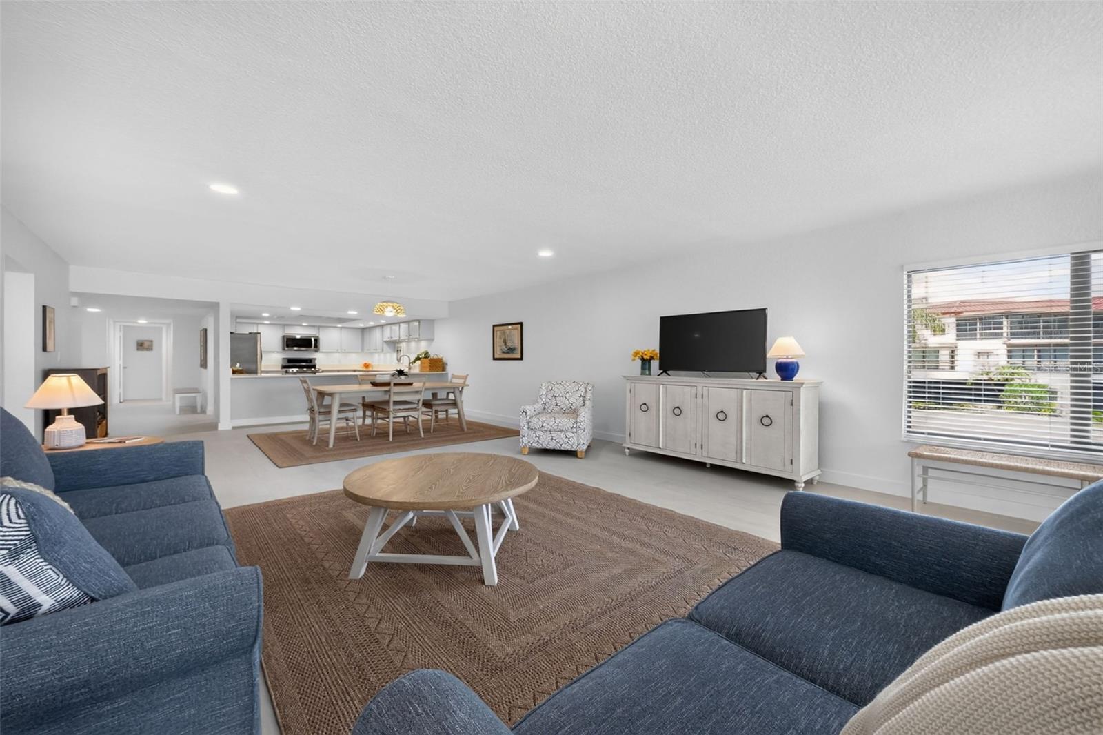 3250 SOUTHSHORE DR #55B