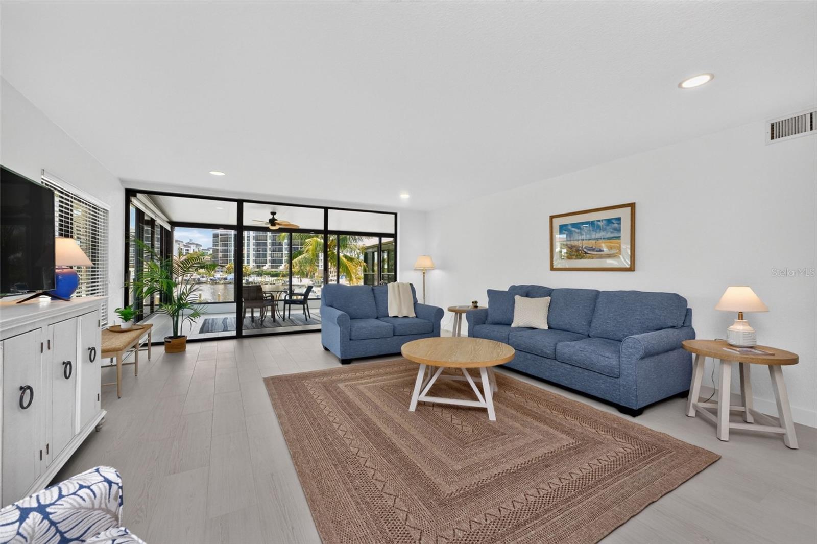 3250 SOUTHSHORE DR #55B