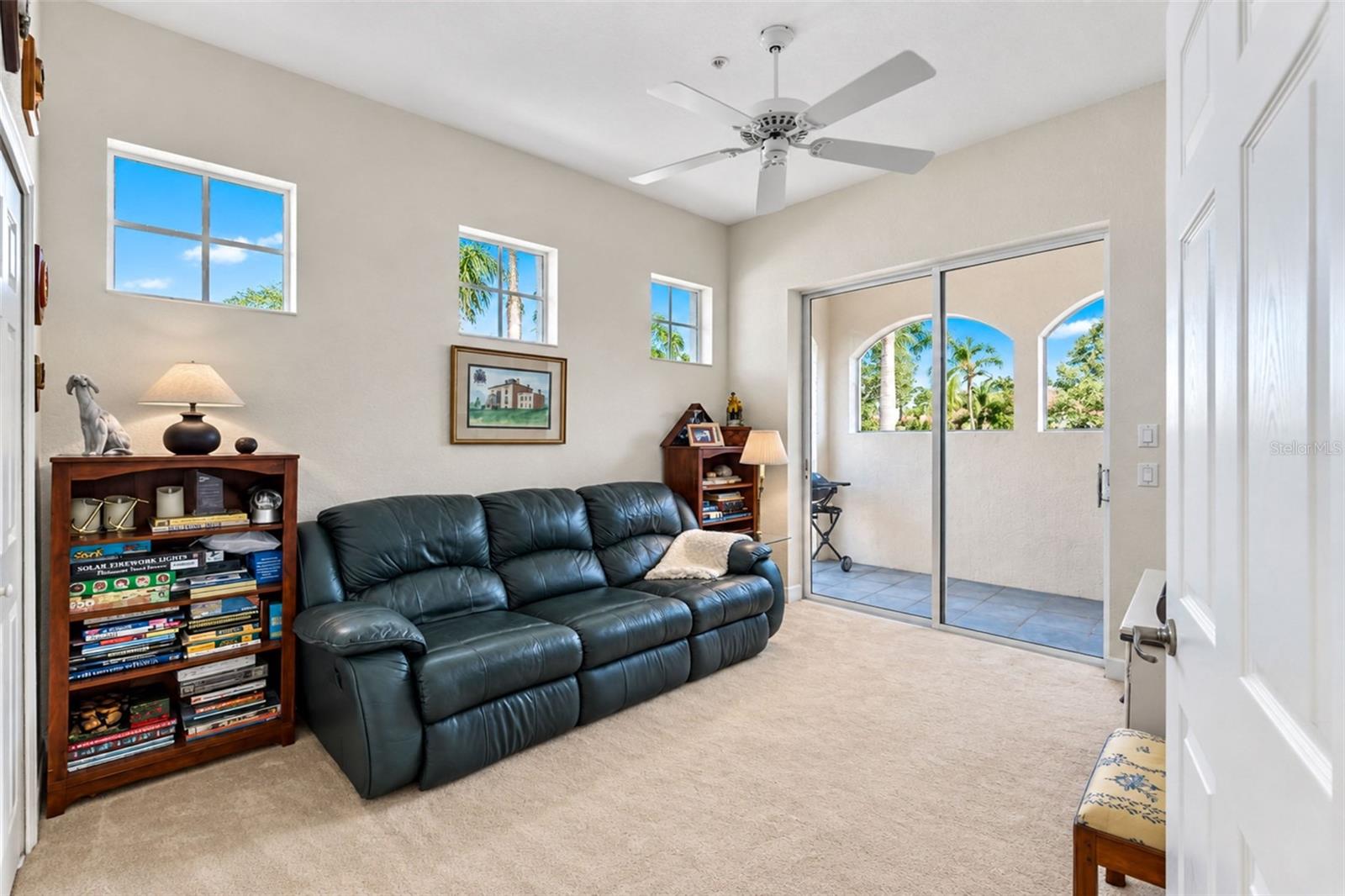 3444 SUNSET KEY CIR #102