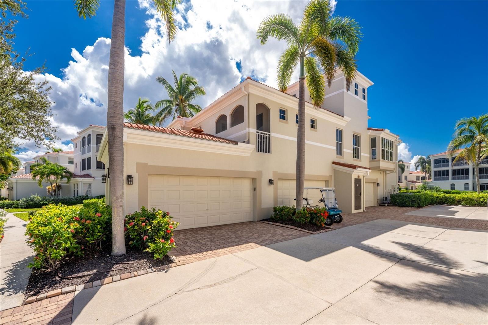 3444 SUNSET KEY CIR #102