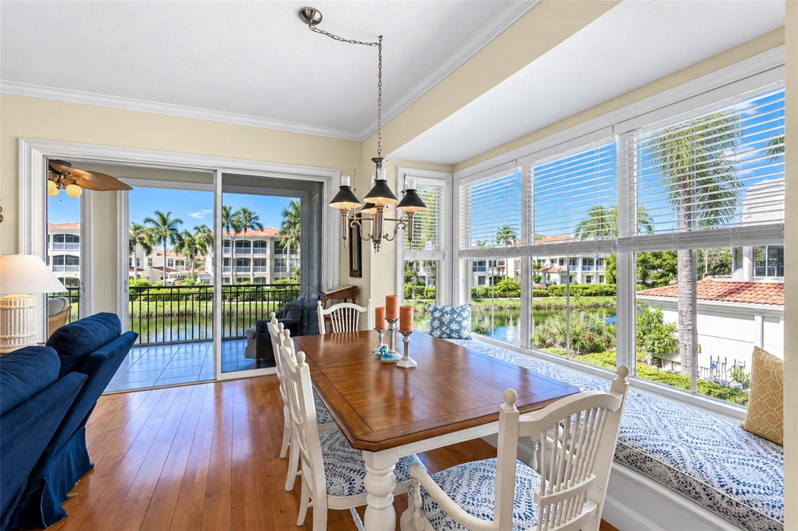 3444 SUNSET KEY CIR #102