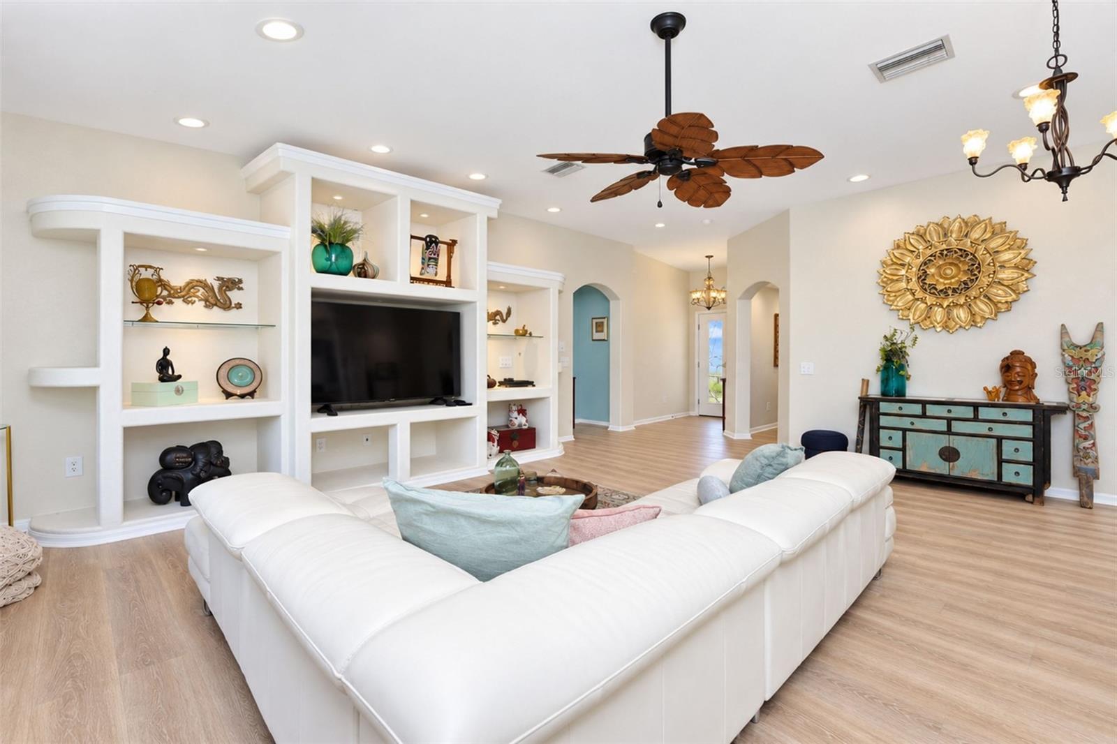 4115 CAPE COLE BLVD