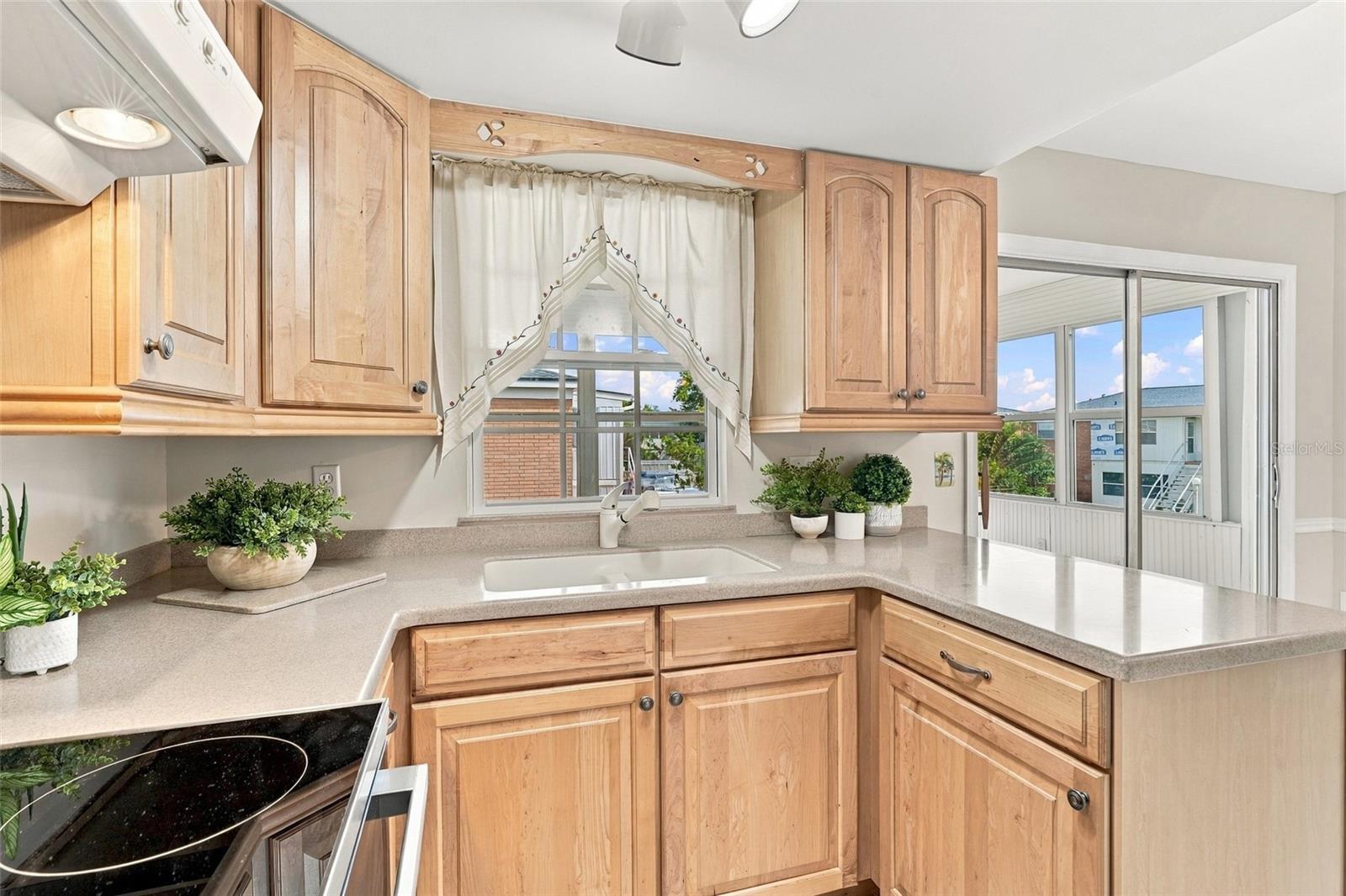 4158 TAMIAMI TRL #P4