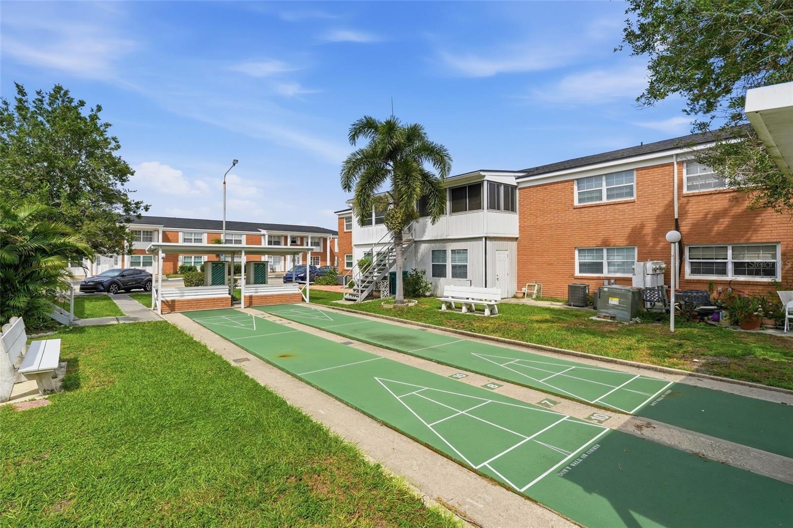 4158 TAMIAMI TRL #P4
