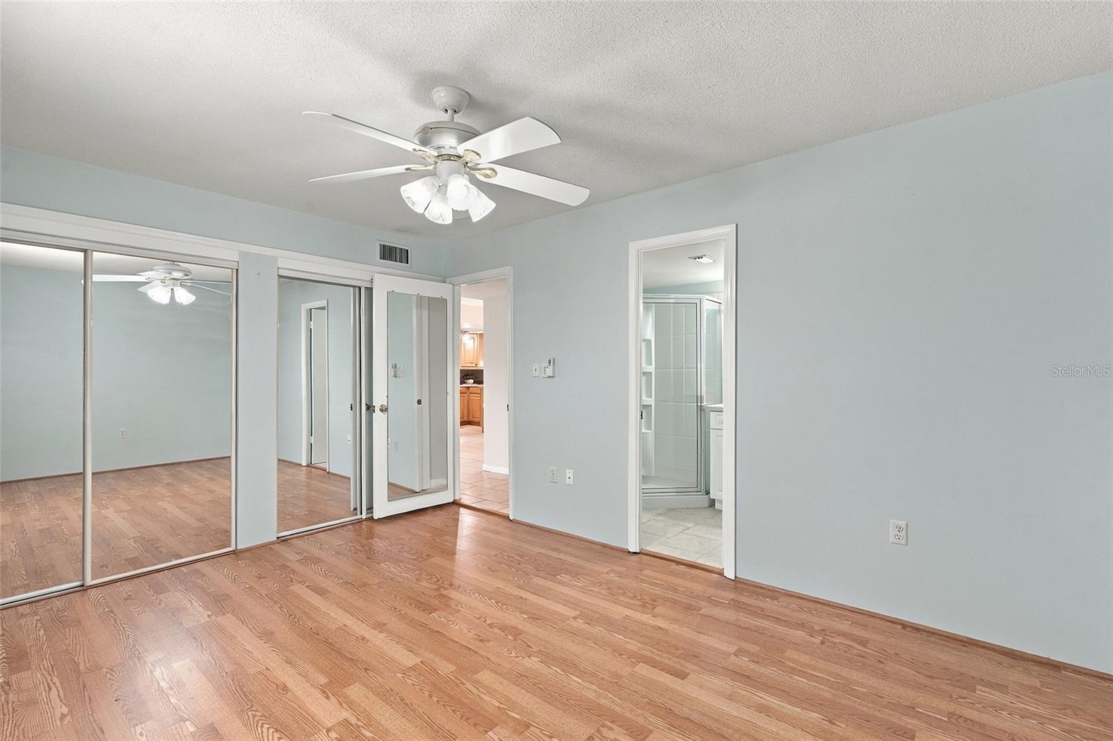 4158 TAMIAMI TRL #P4