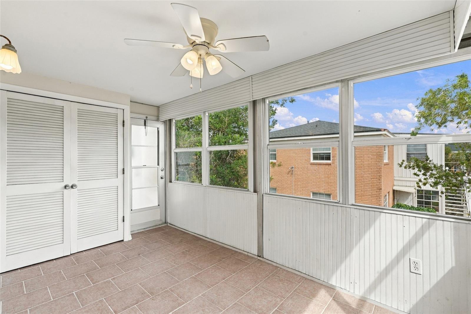 4158 TAMIAMI TRL #P4