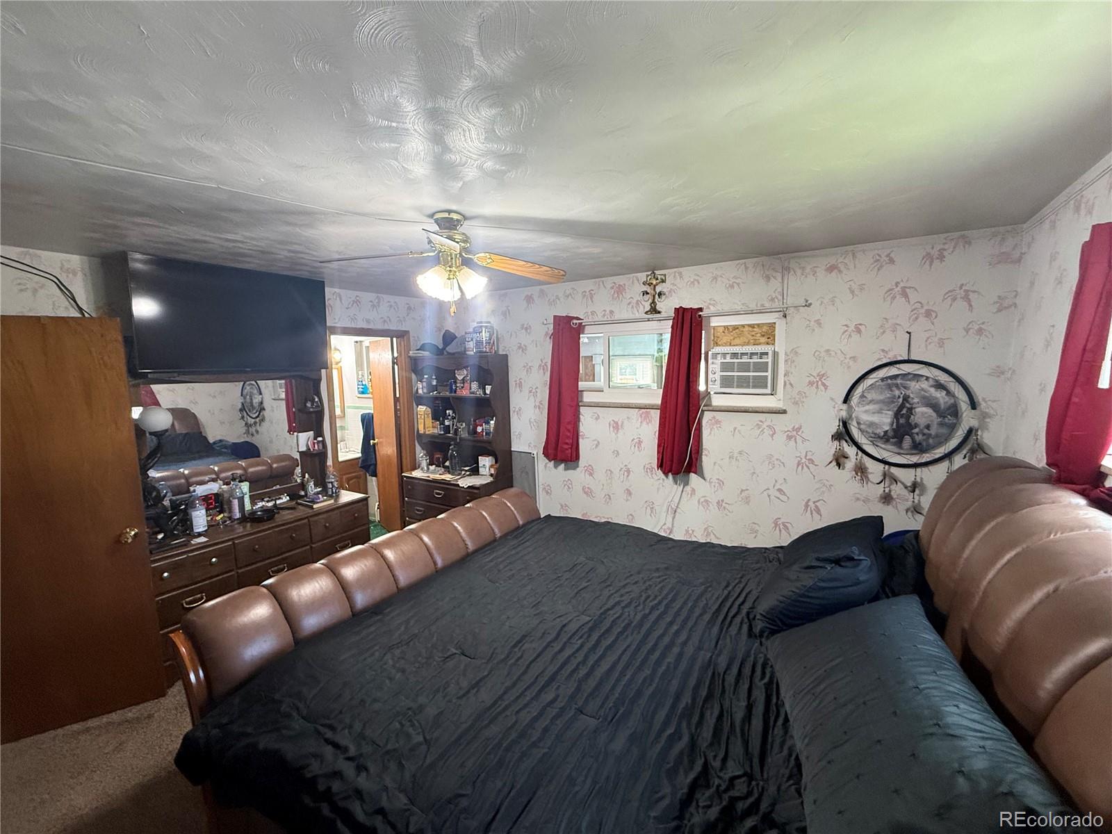 7095 Pontiac Street