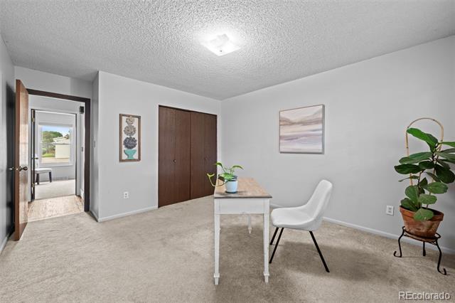 272 S 22nd Avenue