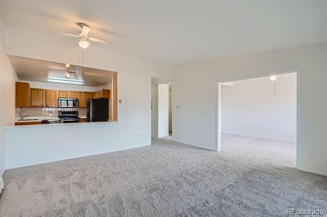 650 S Clinton Street Unit: 4D