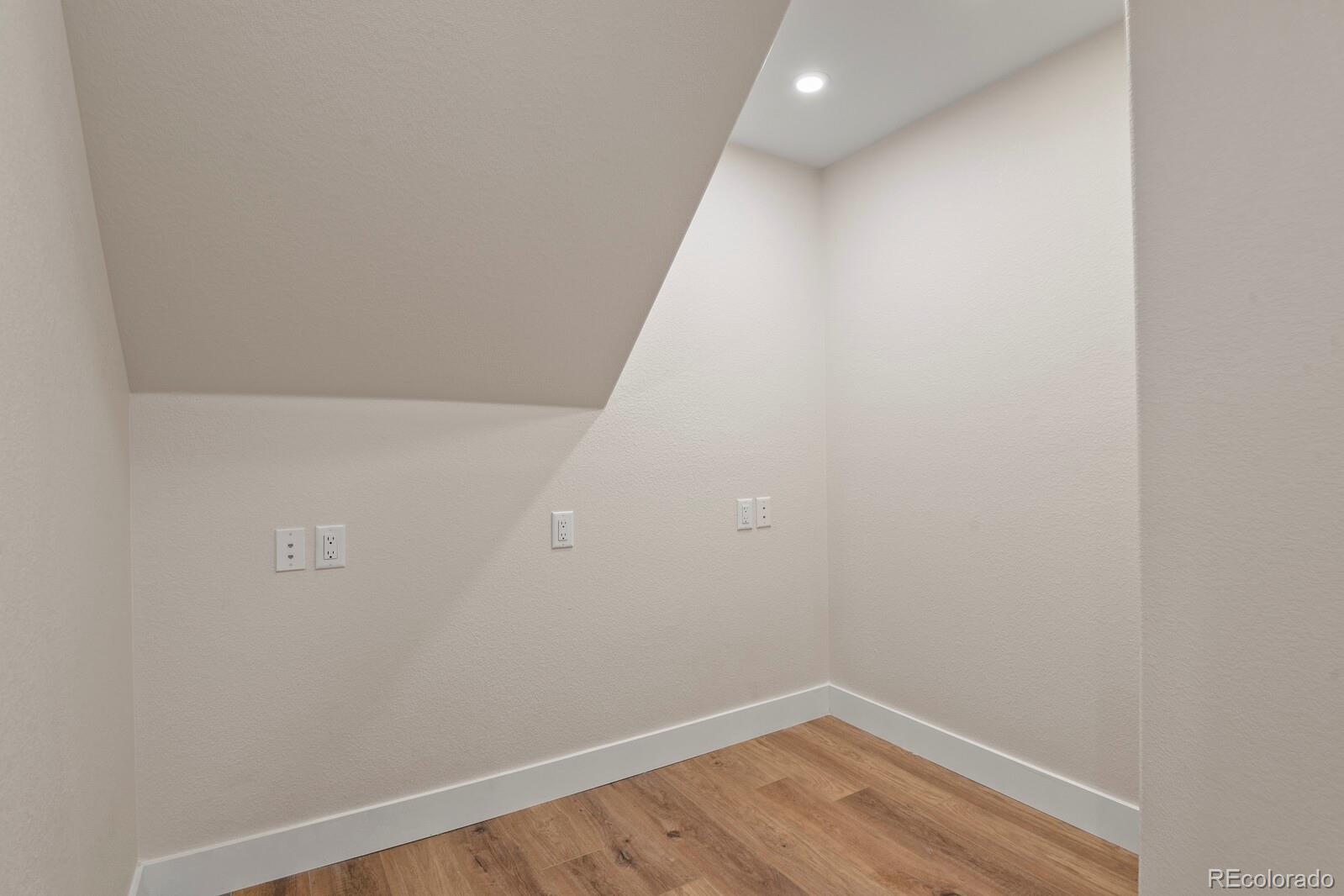 4277 Greenfinch Drive