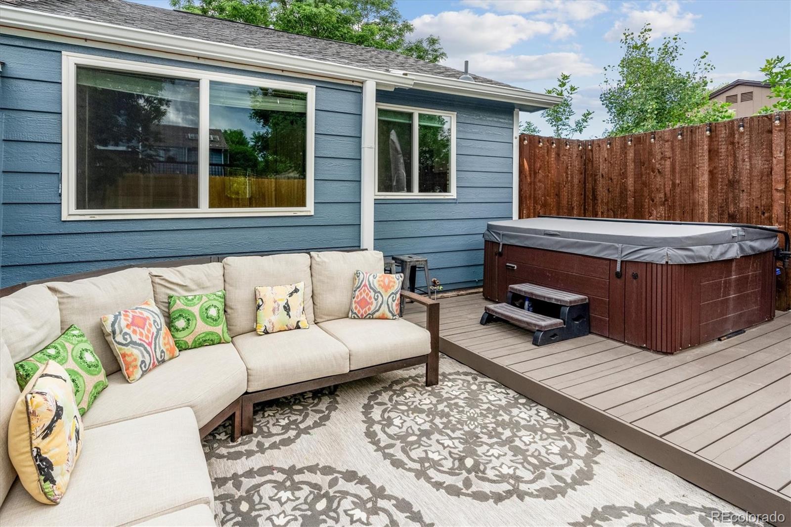 6123 S Owens Court