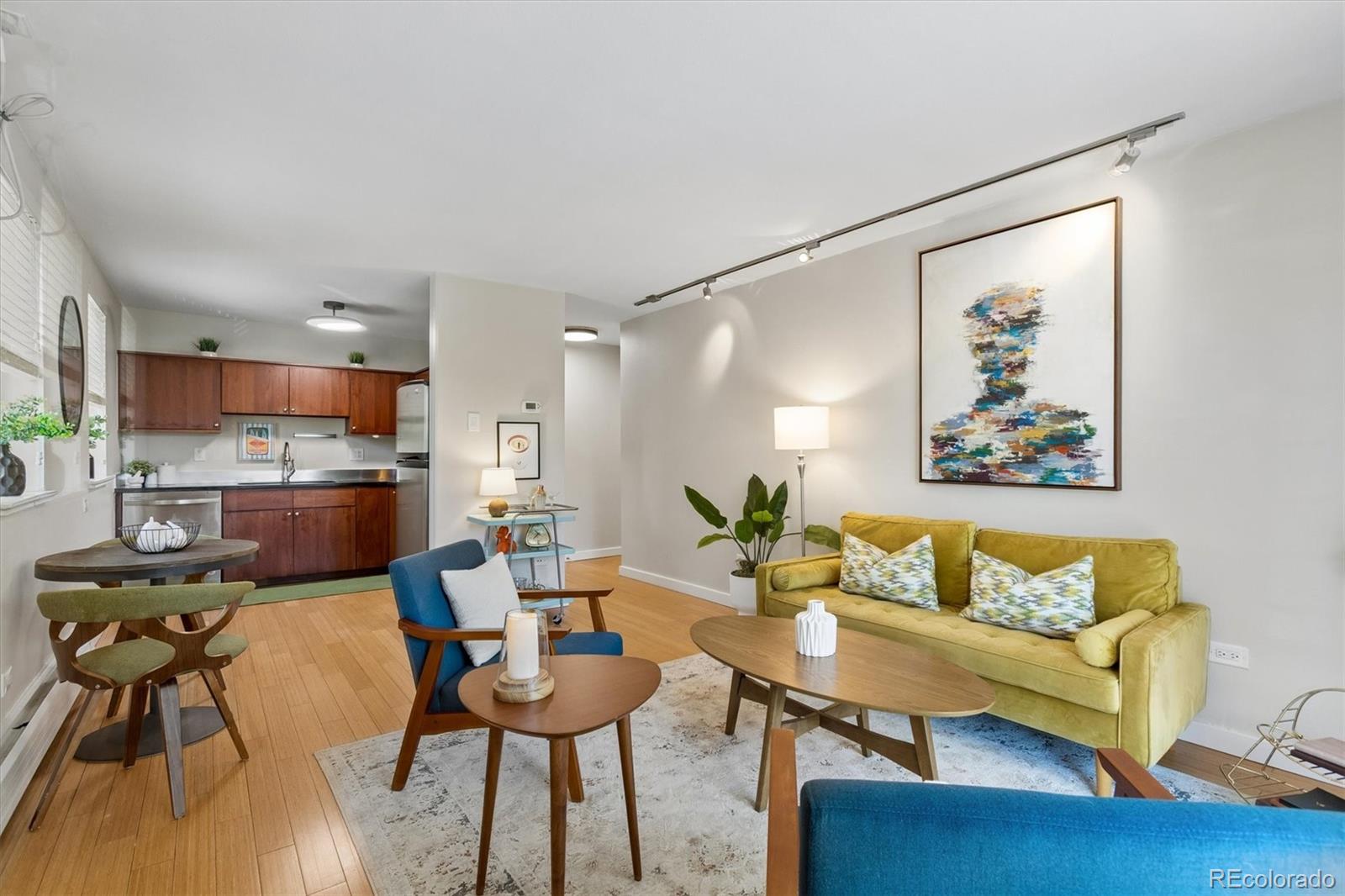 271 N Grant Street Unit: 202