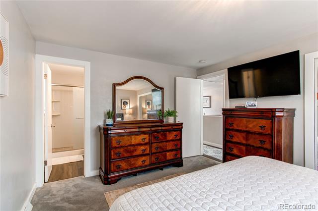 6280 S Colorado Boulevard