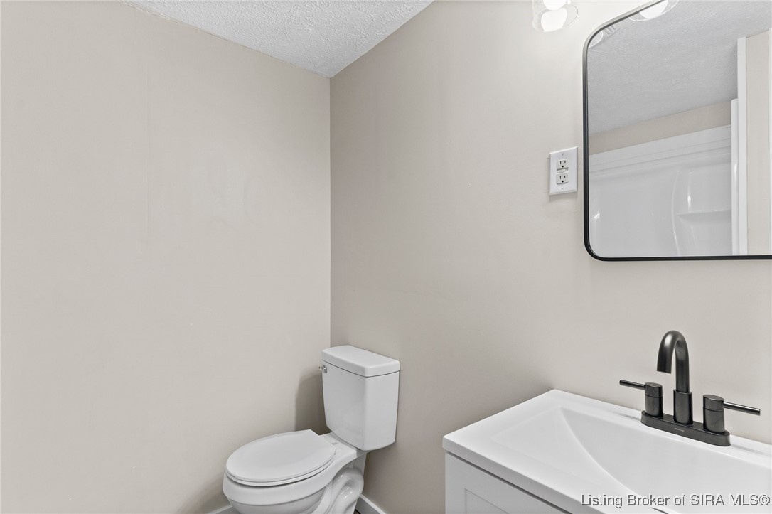 1933 Van Buren Drive