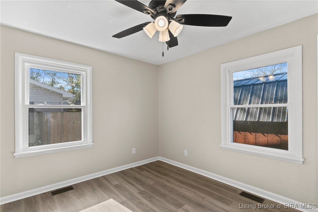 1933 Van Buren Drive