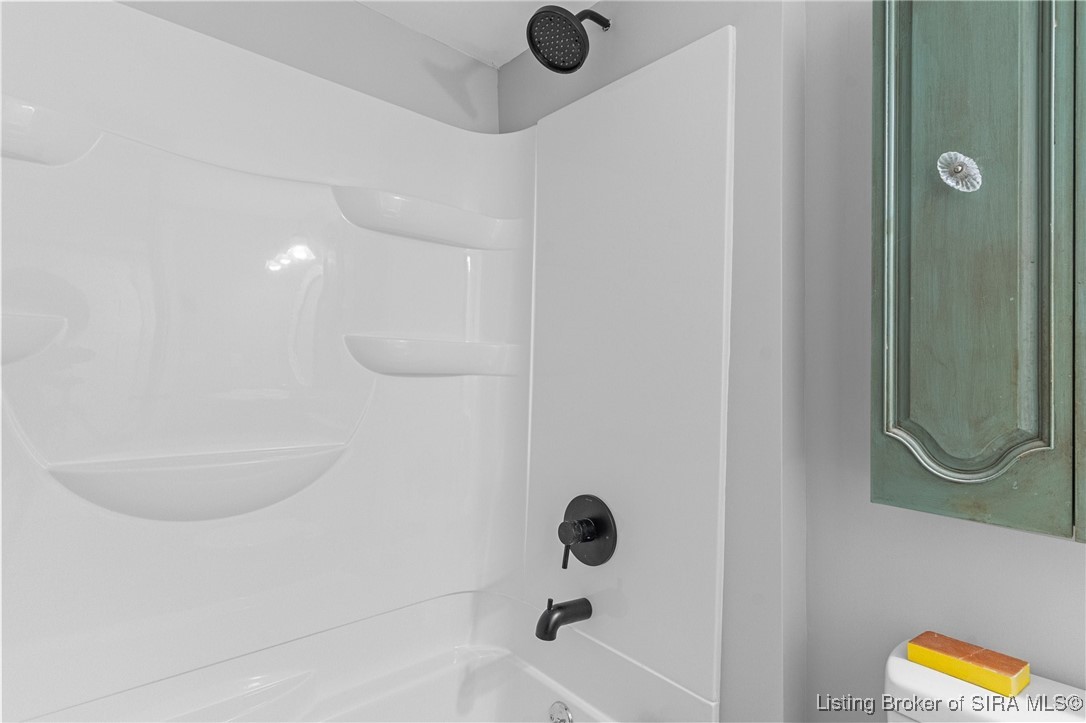 7166 N Lake Villa Road