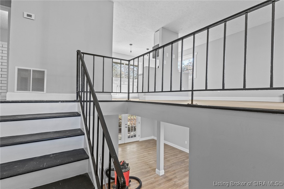 7166 N Lake Villa Road