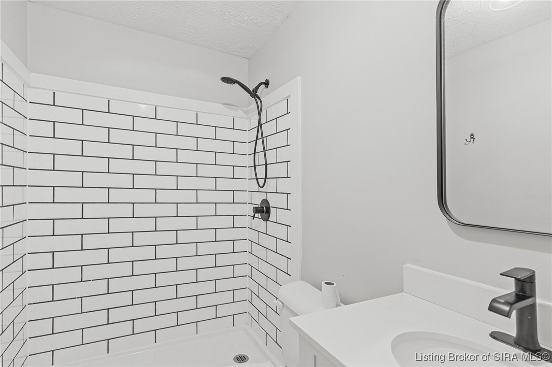 7166 N Lake Villa Road