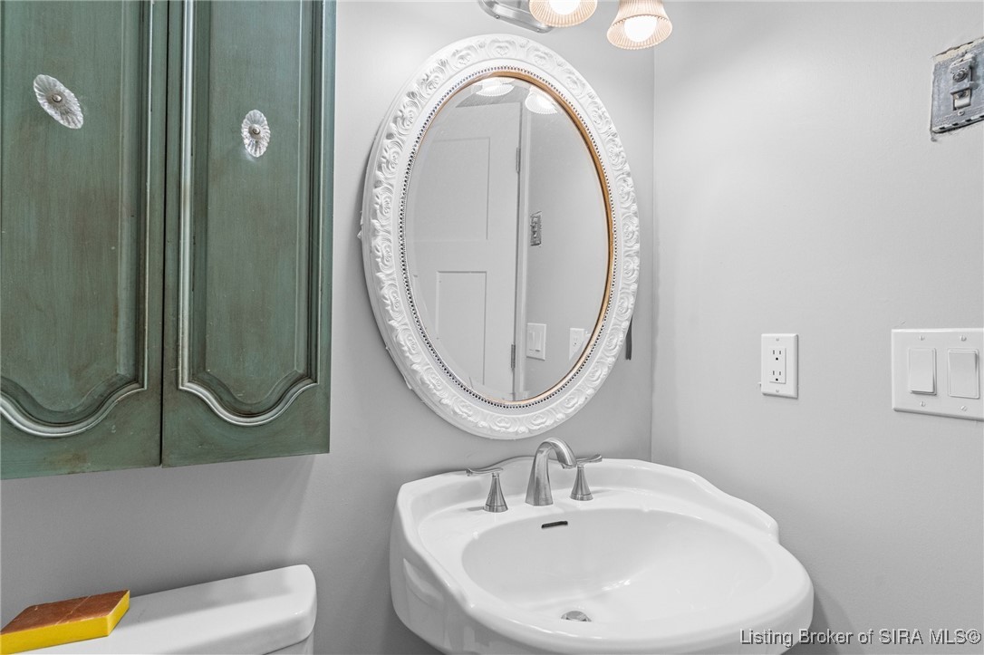 7166 N Lake Villa Road