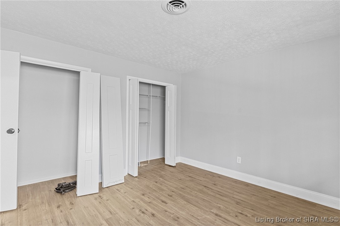 7166 N Lake Villa Road