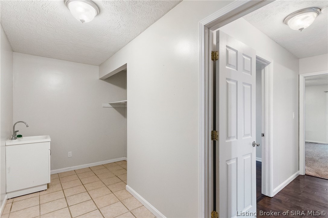 5230 W Quail Run Lane