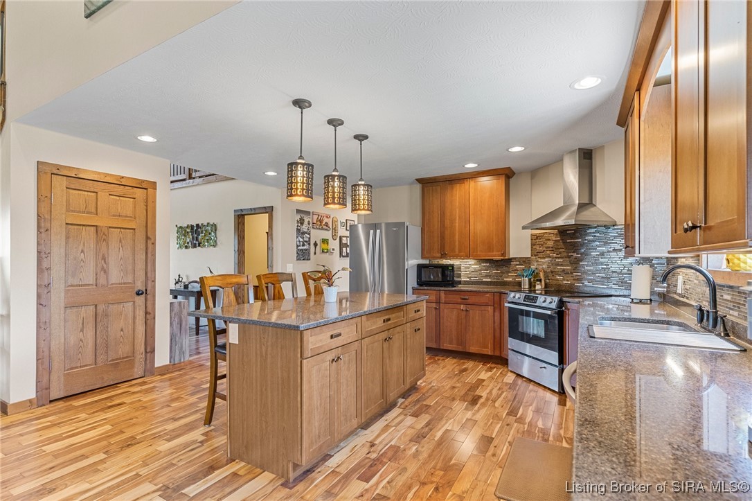 7719 S Saluda Paynesville Road