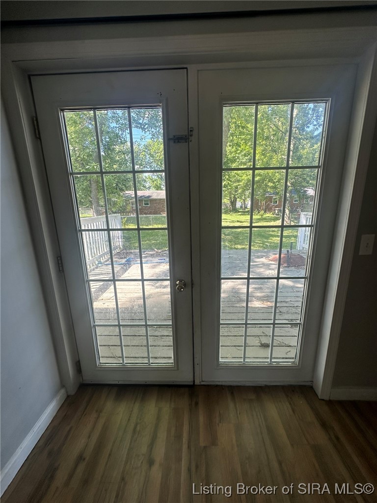 158 S Sycamore Drive