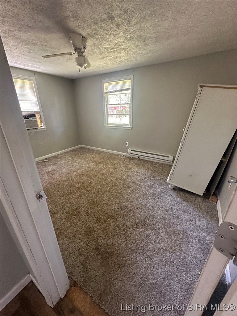 158 S Sycamore Drive