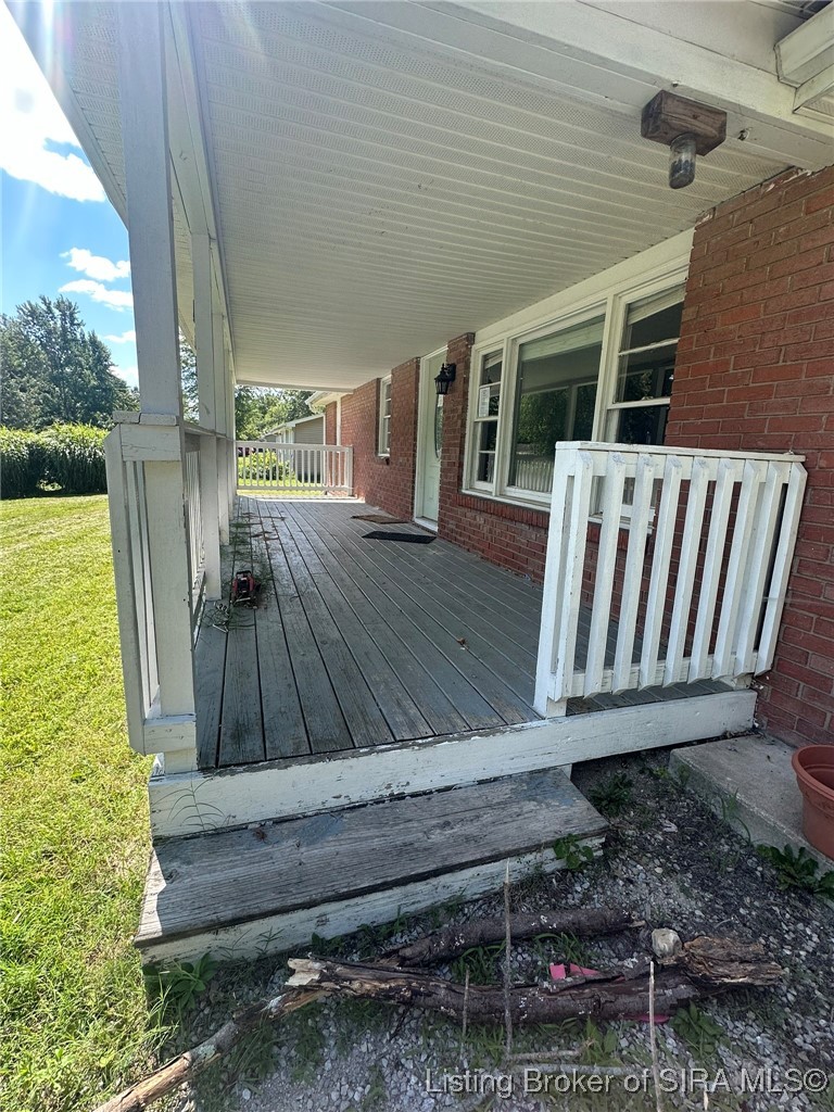 158 S Sycamore Drive