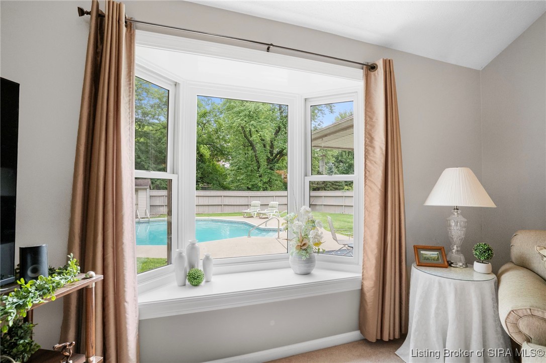 1112 Autumnwood Lane