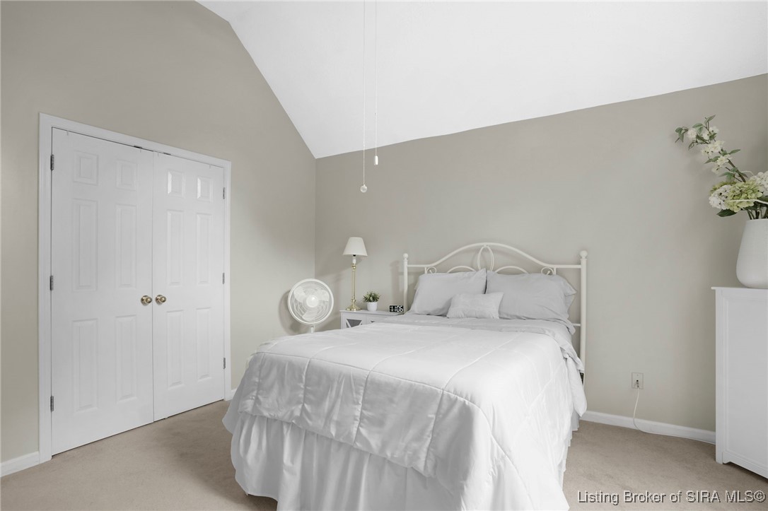 1112 Autumnwood Lane