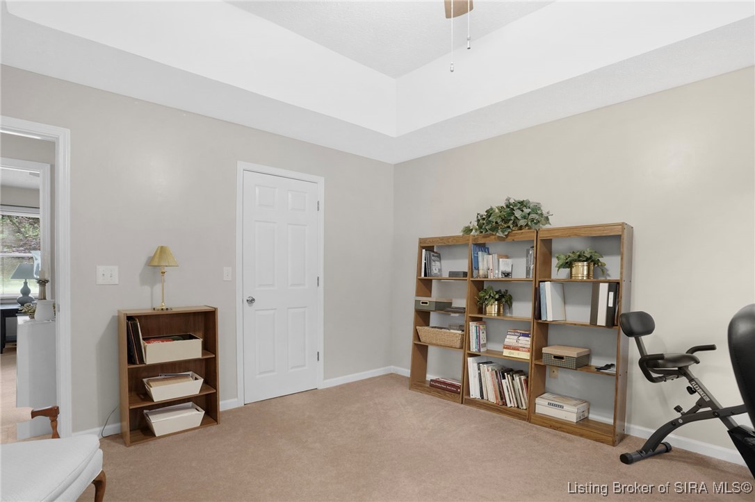 1112 Autumnwood Lane