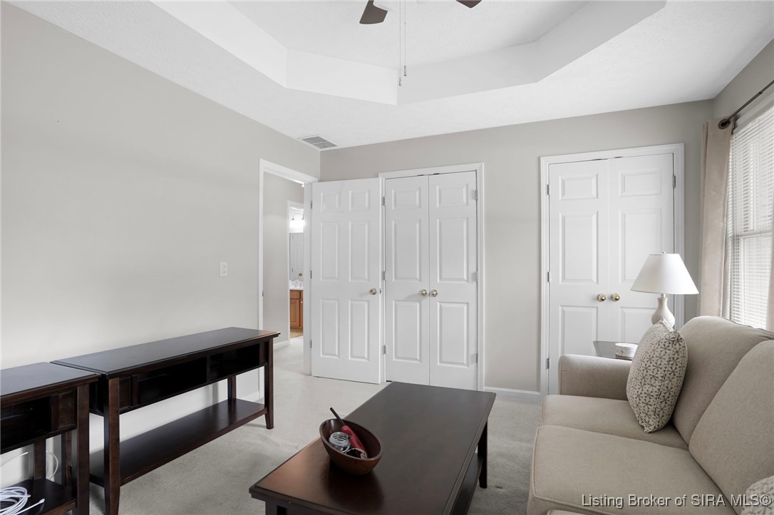 1112 Autumnwood Lane