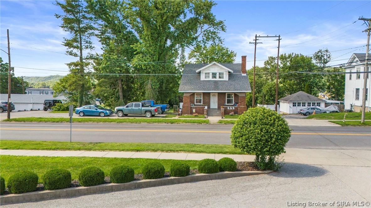 611 Highland Avenue