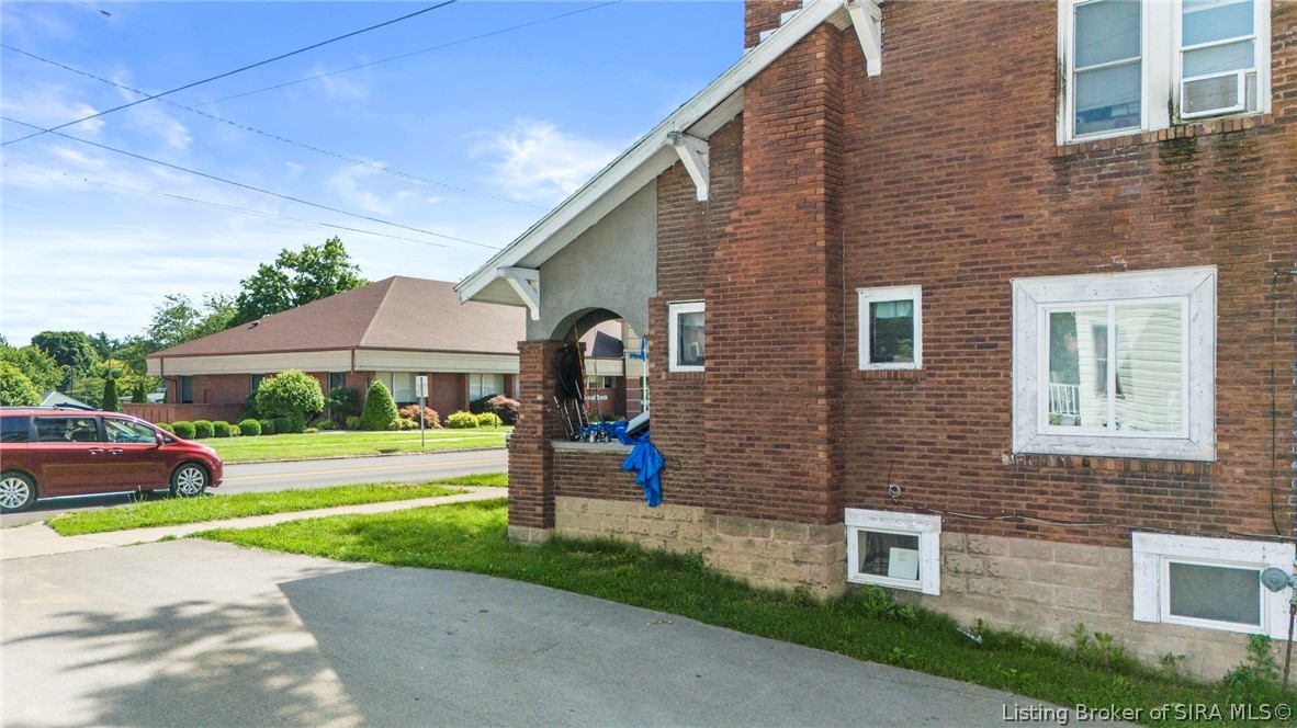 611 Highland Avenue
