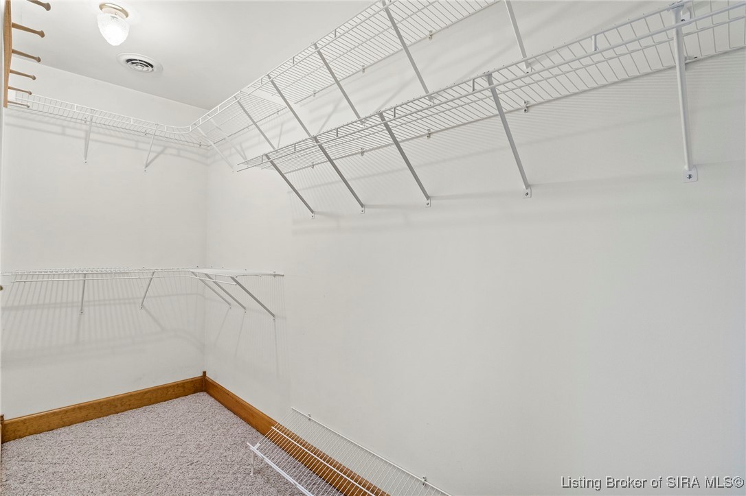 5376 W Linda Lane