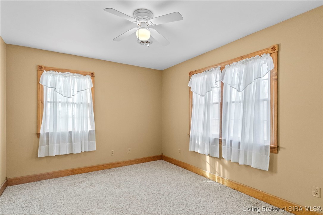 5376 W Linda Lane