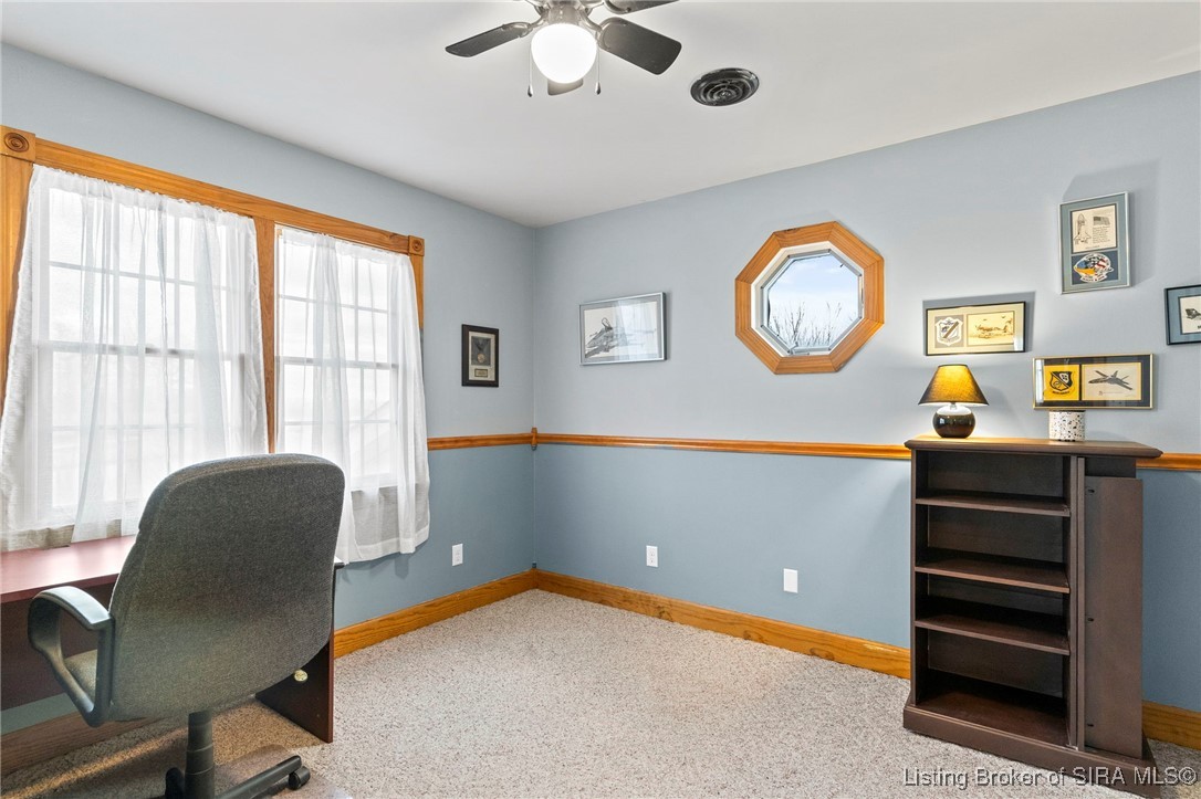 5376 W Linda Lane