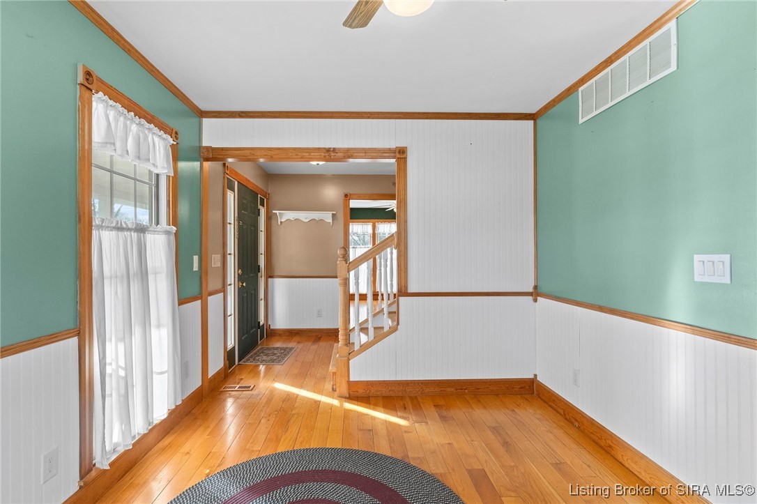 5376 W Linda Lane