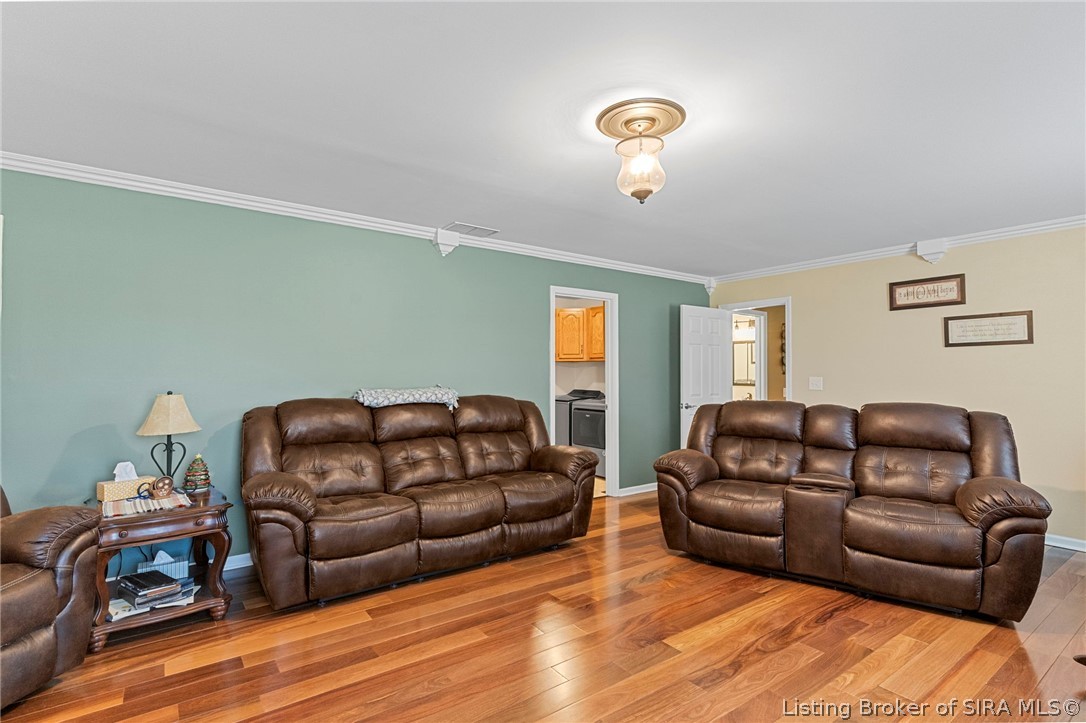 10605 W SR 56