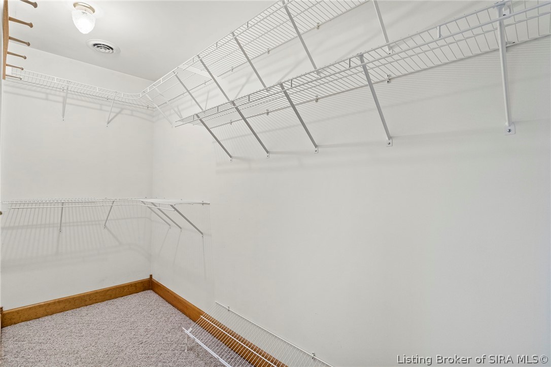 5376 W Linda Lane