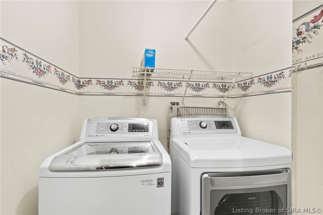 5376 W Linda Lane