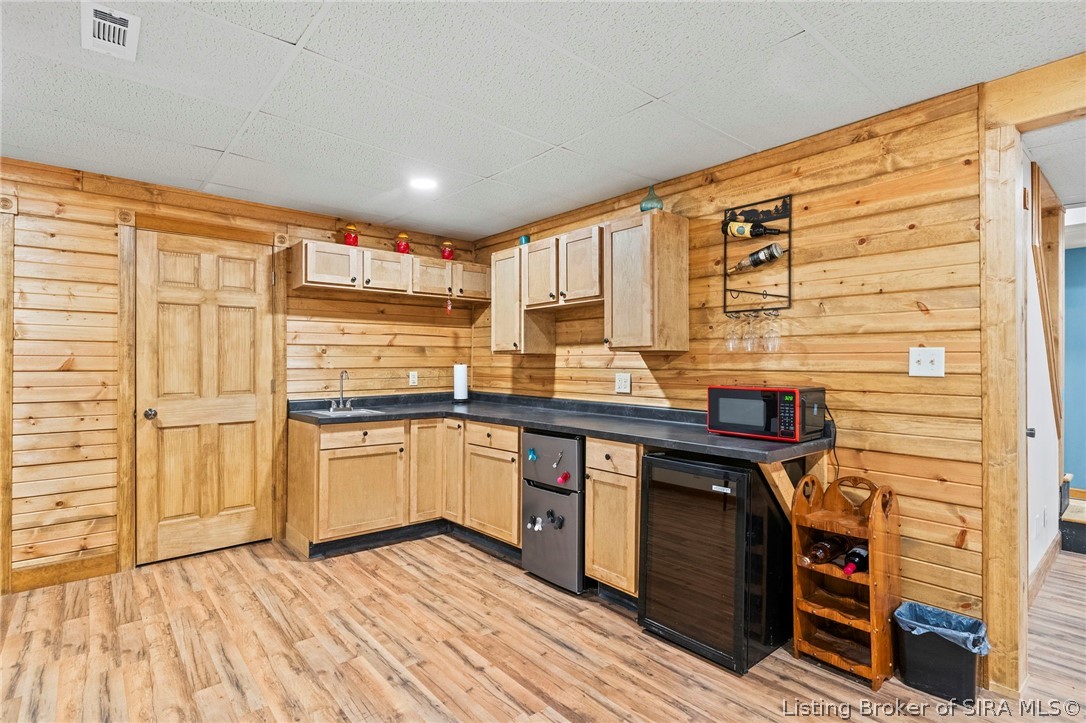 5376 W Linda Lane