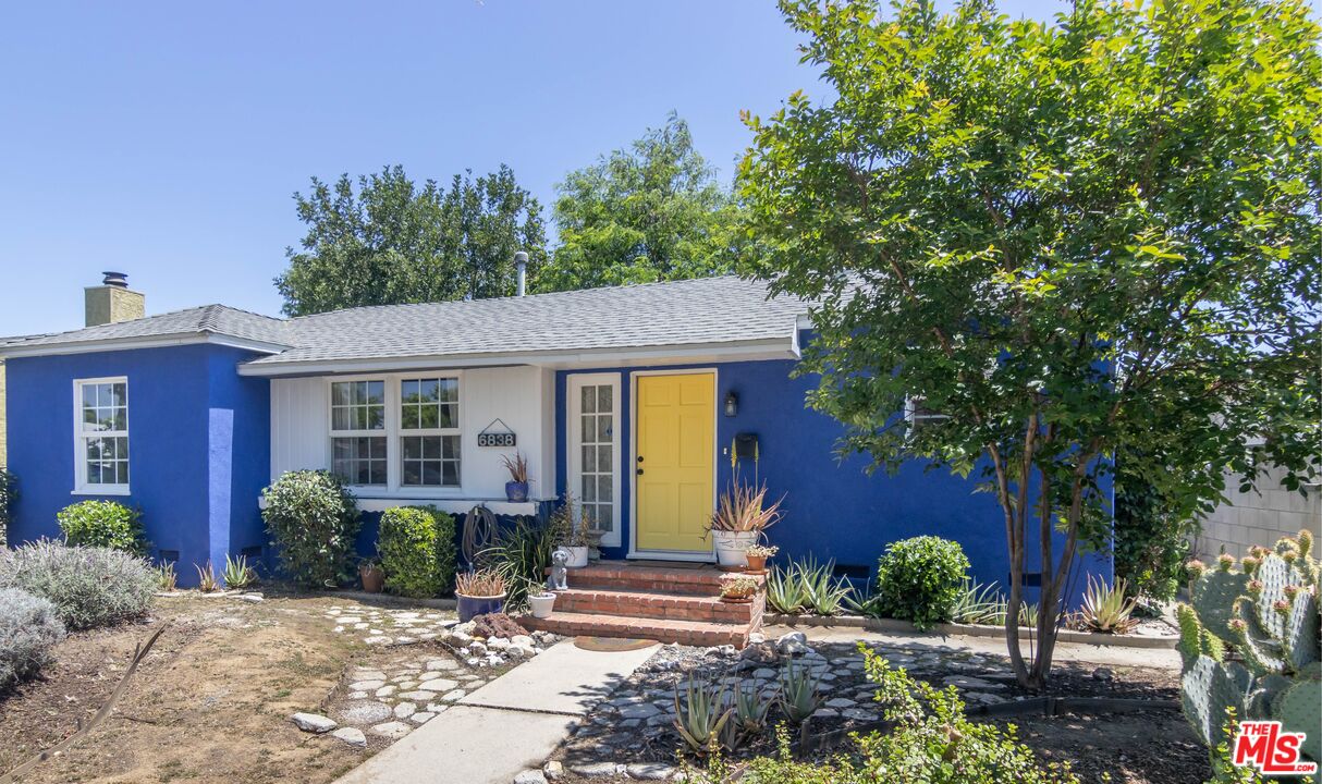 6838 Yarmouth Ave